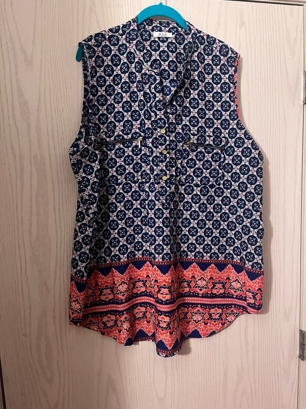 MPV Sleeveless Navy and Coral Printed Women's Top